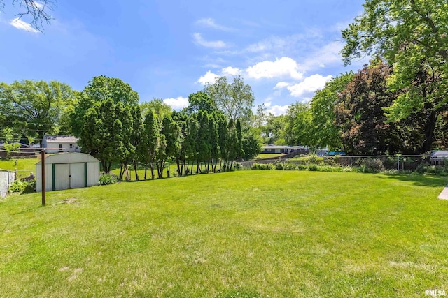 1119 14th St, Bettendorf, IA 52722 - view of yard