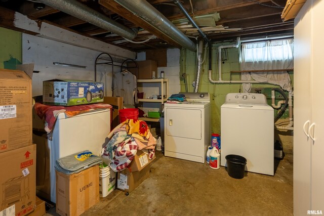615 W Grand Ave, Carterville, IL 62918 - basement featuring washer and clothes dryer
