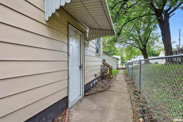 3414 Fillmore Ln, Davenport, IA 52806 - view of property exterior