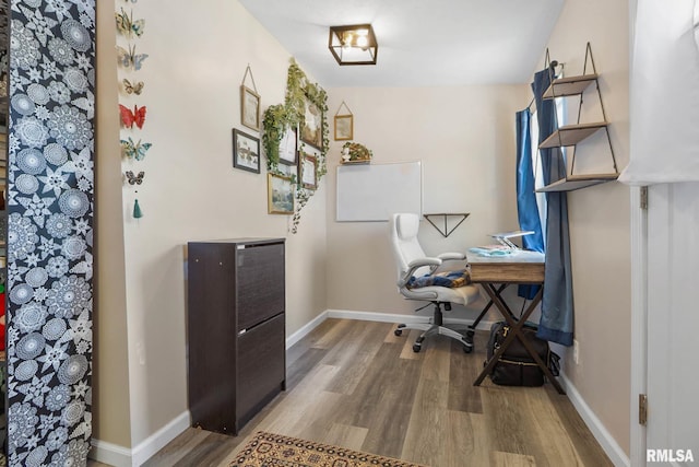 404 S 23rd St, Herrin, IL 62948 - office featuring wood finished floors and baseboards