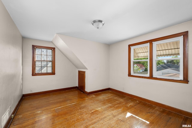 2920 Roosevelt St, Clinton, IA 52732 - additional living space with light wood finished floors and baseboards