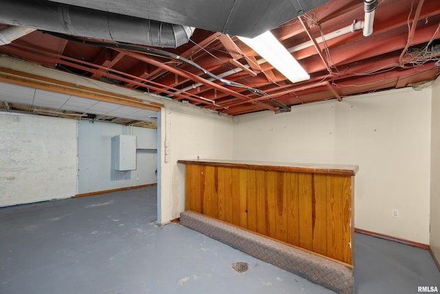 2920 Roosevelt St, Clinton, IA 52732 - unfinished basement with a dry bar and baseboards