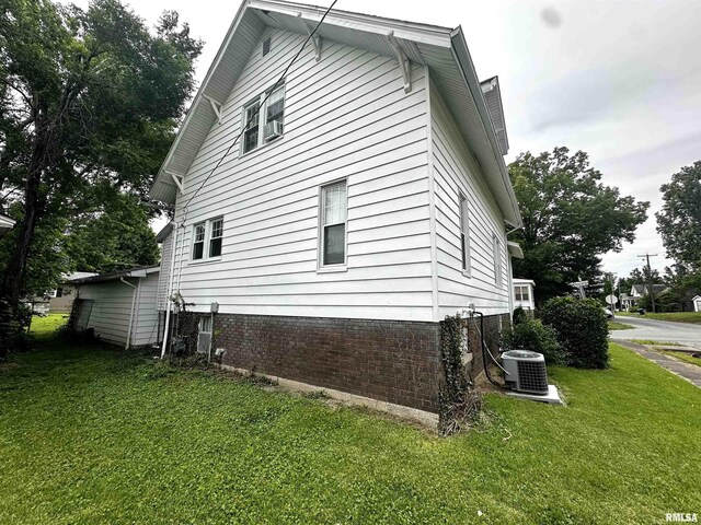 1414 Roosevelt Ave, Eldorado, IL 62930 - photo 31