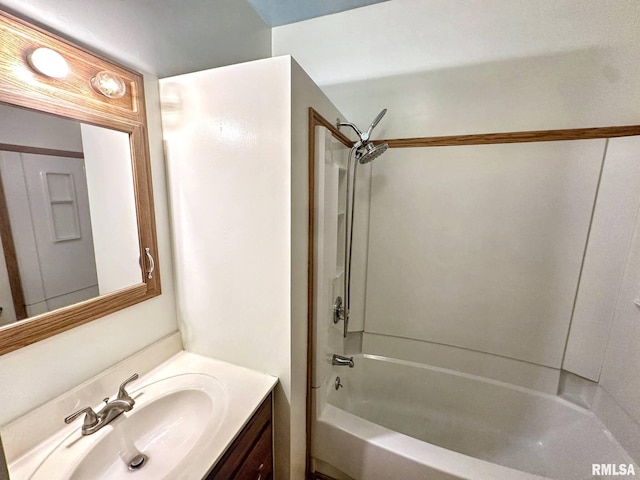 1010 W White St, Marion, IL 62959 - bathroom with vanity and bathing tub / shower combination