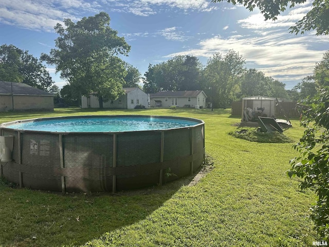 119 S Elm St, Williamsfield, IL 61489 - outdoor pool with a lawn