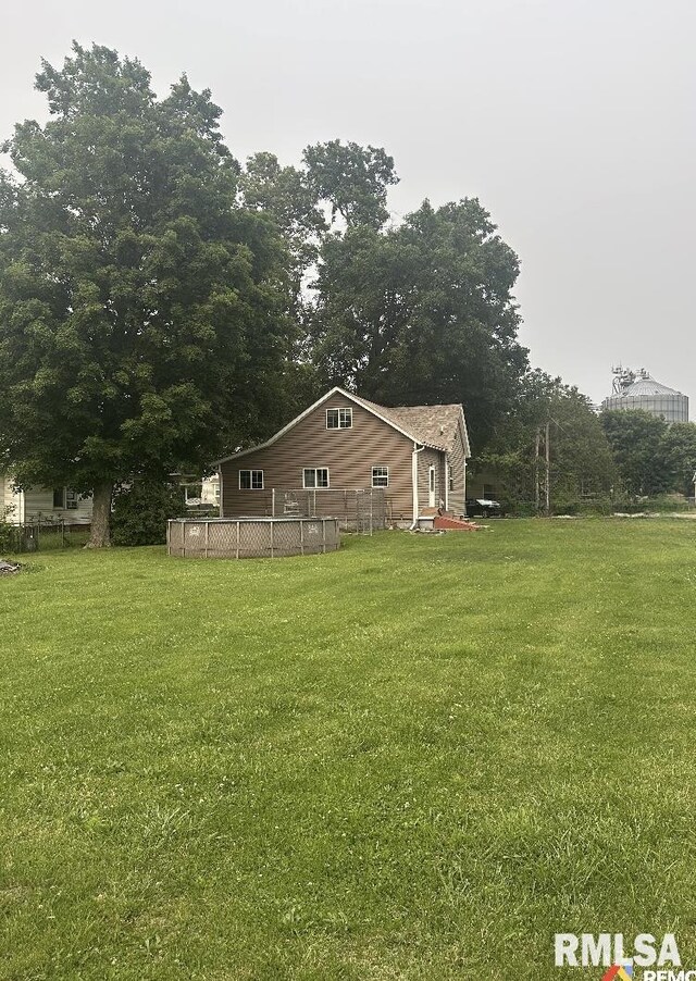 119 S Elm St, Williamsfield, IL 61489 - view of green lawn