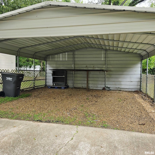 414 S Clayton St, Benton, IL 62812 - view of outdoor structure with a carport