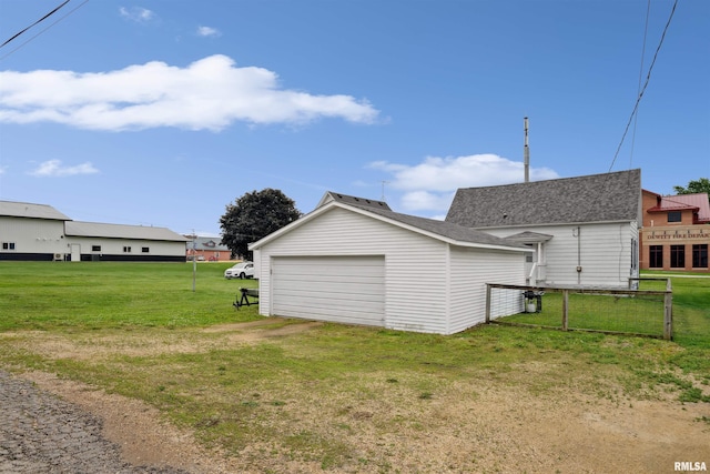 716 10th St, De Witt, IA 52742 - view of detached garage