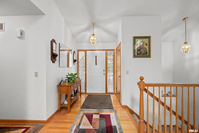5142 Fillmore Ct, Davenport, IA 52806 - entryway featuring light wood-style floors and baseboards