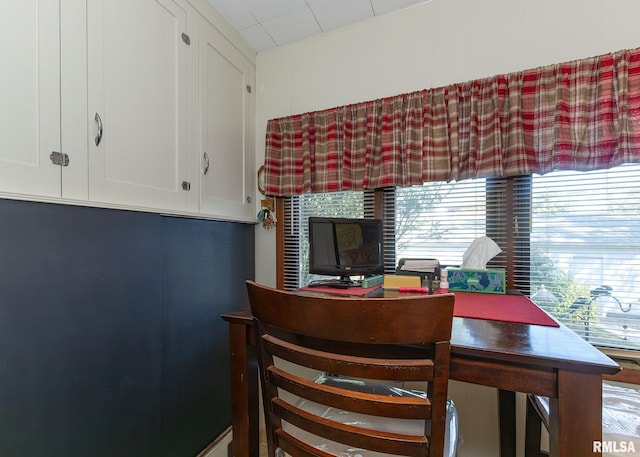 2455 19th Ave, Rock Island, IL 61201 - photo 21