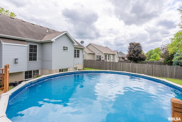3484 Field Sike Dr, Bettendorf, IA 52722 - view of pool