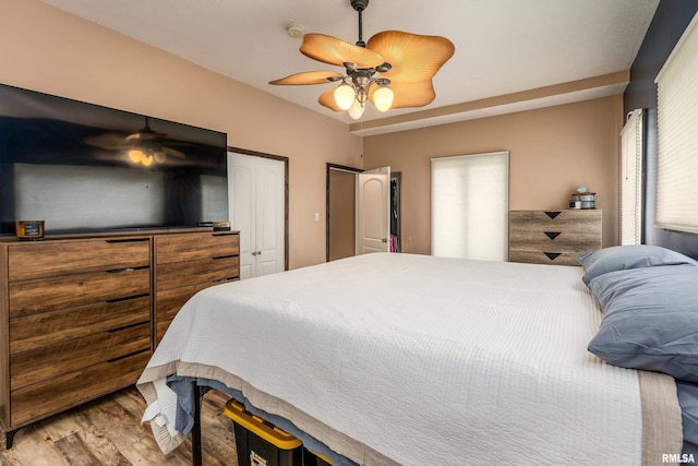 611 E Grand Ave, Carterville, IL 62918 - bedroom featuring wood finished floors and ceiling fan