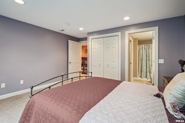 7318 35th Avenue Ct, Moline, IL 61265 - bedroom featuring carpet flooring, baseboards, recessed lighting, and a closet