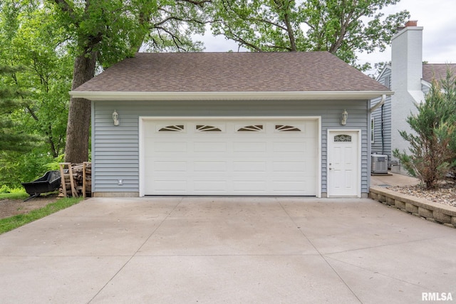 1872 19th Ave, Moline, IL 61265 - view of detached garage