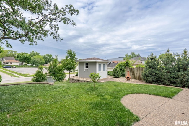 1872 19th Ave, Moline, IL 61265 - view of yard with an outdoor structure
