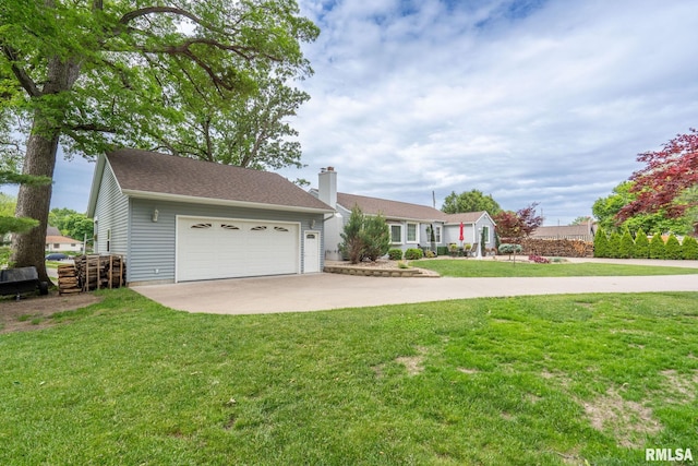 1872 19th Ave, Moline, IL 61265 - ranch-style house with a front lawn