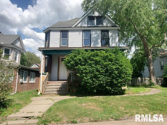 1043 19th St, Rock Island, IL 61201 - traditional style home with covered porch and a front yard