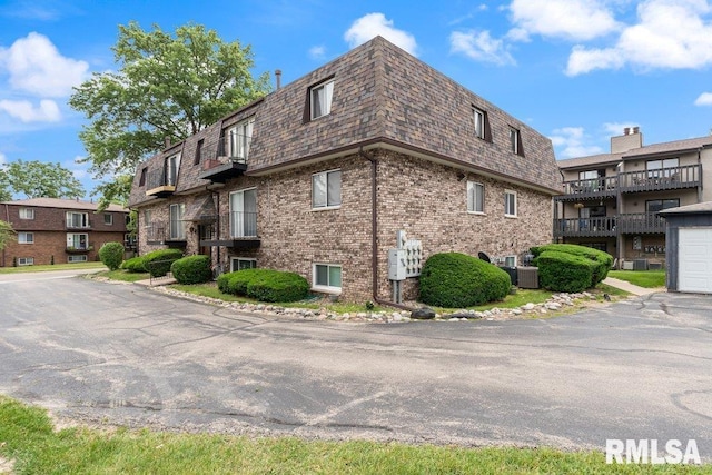 3069 4th St Unit 4, Moline, IL 61265 - view of building exterior
