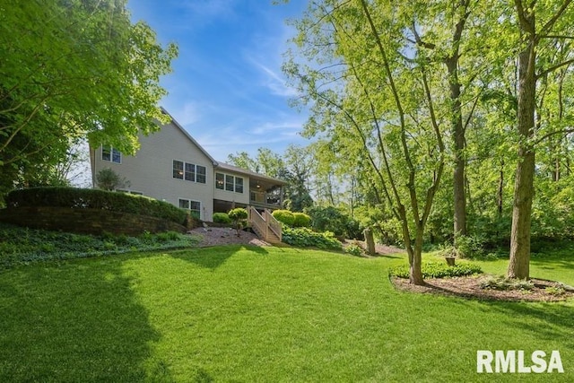 461 45th Ave, East Moline, IL 61244 - view of green lawn with stairway