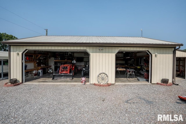 11271 W Center Rd, Mulkeytown, IL 62865 - view of detached garage