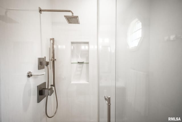 2 Hickory Ct, Rock Island, IL 61201 - bathroom featuring a shower stall