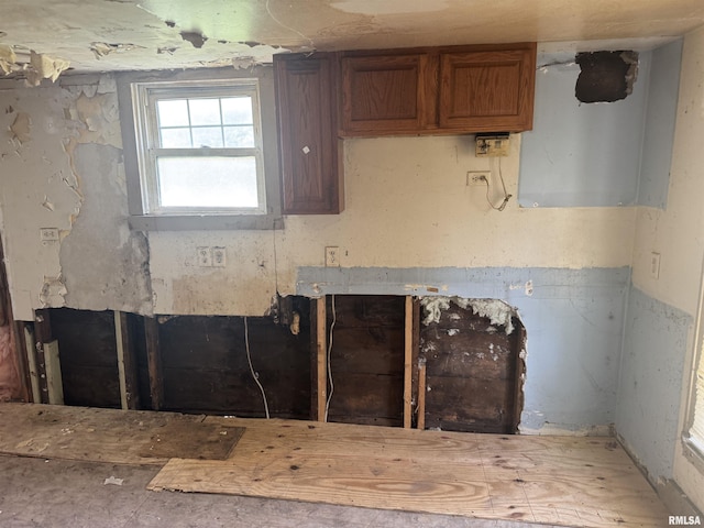 619 Green River St, Colona, IL 61241 - kitchen featuring brown cabinetry