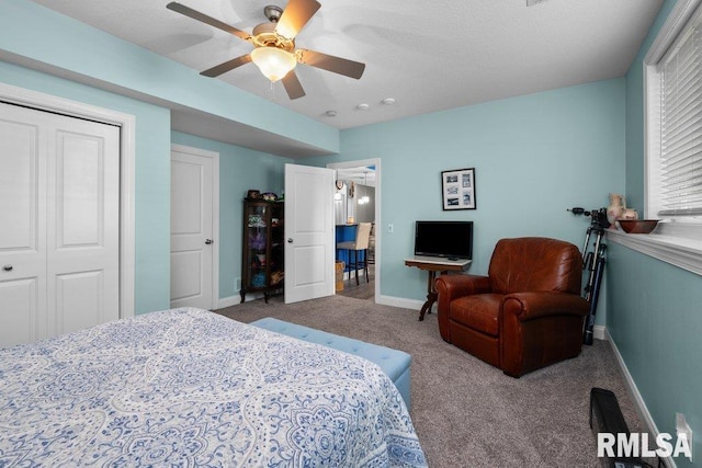 26 Blackstone Cir, Le Claire, IA 52753