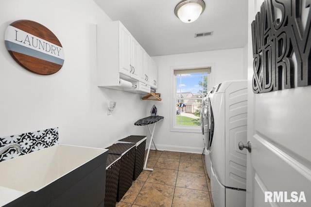 26 Blackstone Cir, Le Claire, IA 52753