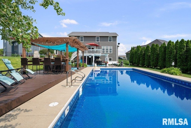 26 Blackstone Cir, Le Claire, IA 52753