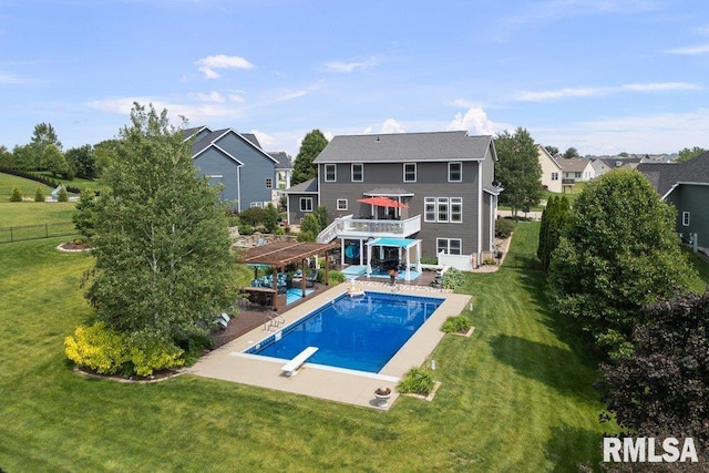26 Blackstone Cir, Le Claire, IA 52753