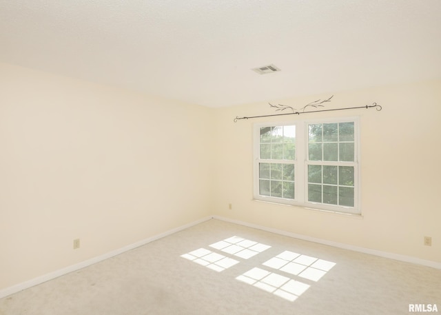 1360 Kimberly Ridge Rd Unit 313, Bettendorf, IA 52722 - carpeted empty room with baseboards