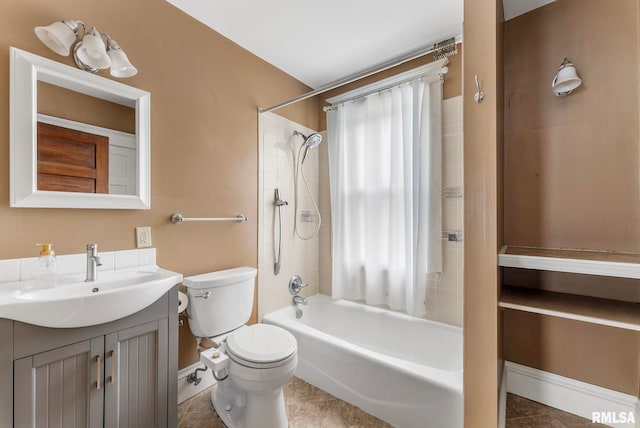 2723 Iowa St, Davenport, IA 52803 - full bath featuring shower / tub combo, vanity, toilet, baseboards, and tile patterned flooring