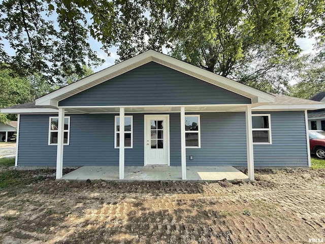 1609 W Chestnut St, Marion, IL 62959 - back of house with covered porch