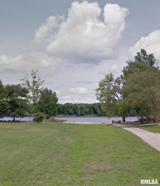 206 9th Ave N, Albany, IL 61230