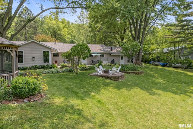 11 Shady Ln, Geneseo, IL 61254 - view of green lawn with a patio
