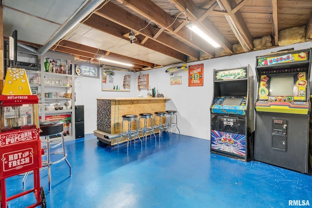 1519 W Columbia Ave, Davenport, IA 52804 - basement with a bar