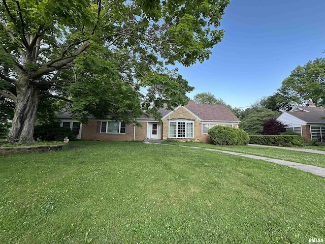 1847 22nd St, Rock Island, IL 61201 - ranch-style home with a front lawn and brick siding