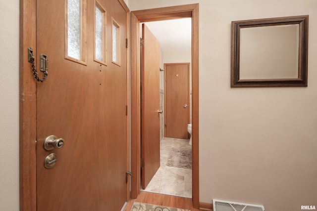 2737 28th Ave, Rock Island, IL 61201 - view of corridor
