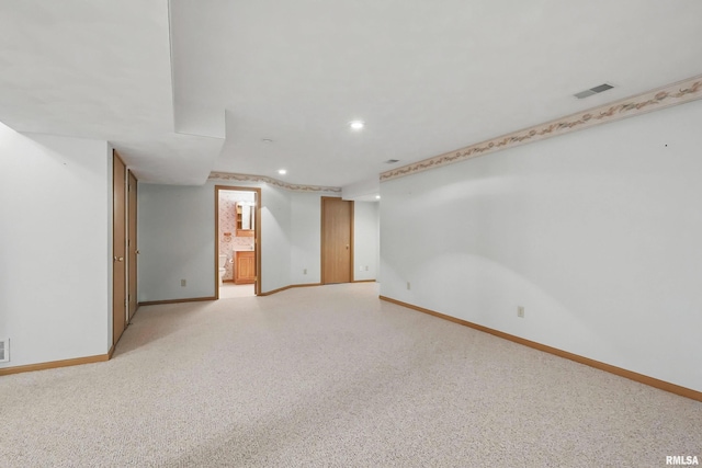 4612 Marquette St, Davenport, IA 52806 - finished below grade area featuring baseboards, light colored carpet, and recessed lighting