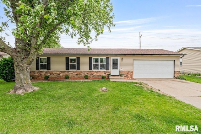 3115 W 63rd St, Davenport, IA 52806 - ranch-style home with brick siding, a garage, driveway, and a front yard