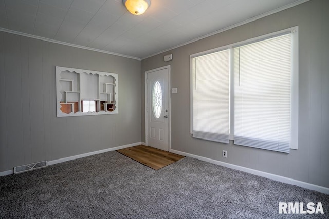 710 S Bentley St, Marion, IL 62959 - entryway featuring carpet flooring, ornamental molding, and baseboards