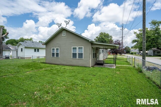 710 S Bentley St, Marion, IL 62959 - view of back of house