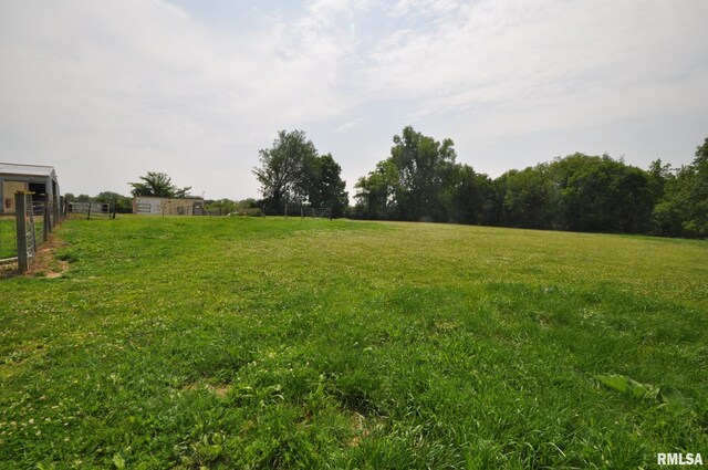 18616 N 35th Ave, East Moline, IL 61244 - view of yard featuring a view of rural / pastoral area