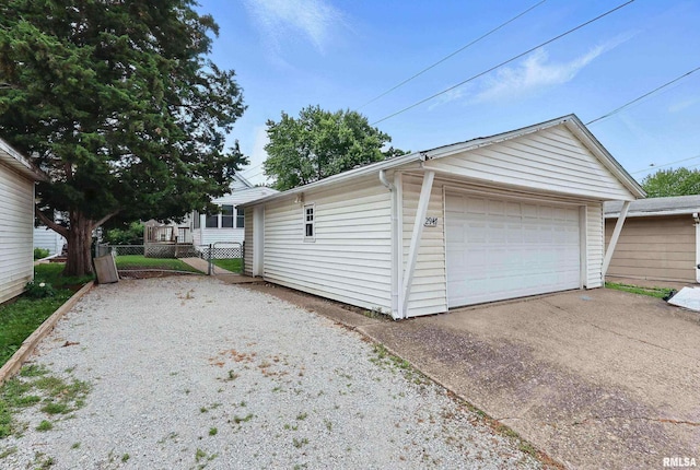 2947 12th Ave, Moline, IL 61265 - view of detached garage