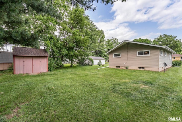 605 SW 5th Ave, Aledo, IL 61231 - view of green lawn