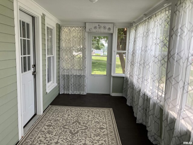 136 W Mill St, Kewanee, IL 61443 - photo 5