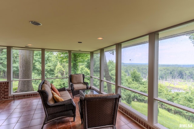 7 Sharon Ln, Fulton, IL 61252 - sunroom with plenty of natural light and a wooded view
