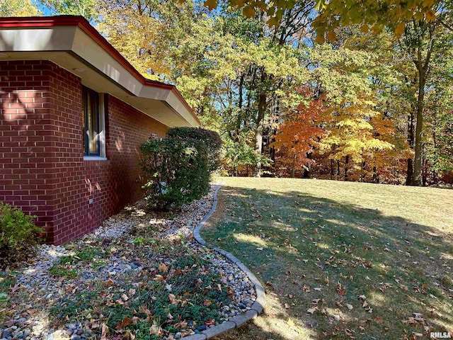 7 Sharon Ln, Fulton, IL 61252 - view of green lawn