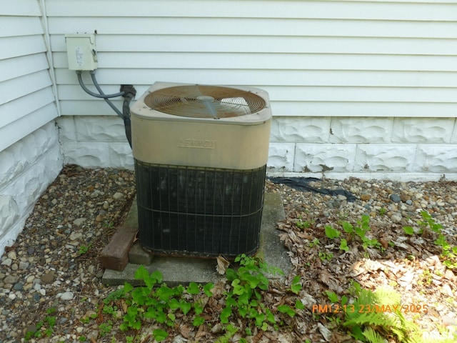 3117 25th Ave, Rock Island, IL 61201 - photo 38