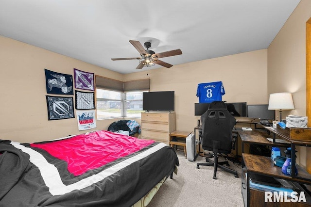 1623 Alcoa Ave, Bettendorf, IA 52722 - carpeted bedroom featuring an office area and ceiling fan